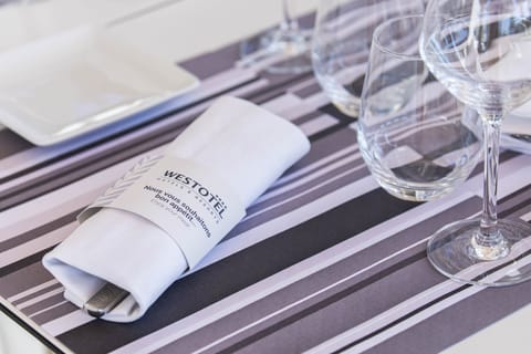 Breakfast, lunch and dinner served