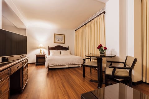 Standard Double Room | Minibar, desk, free WiFi, bed sheets