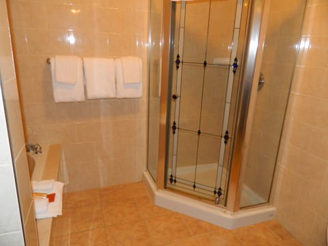 Superior Suite, 1 King Bed, Jetted Tub | Bathroom shower