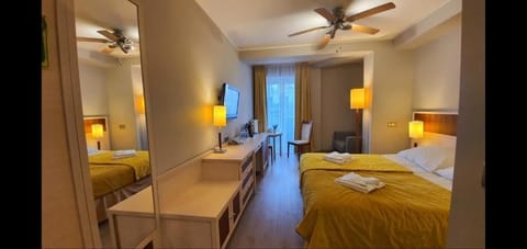 Superior Double Room | Free WiFi, bed sheets