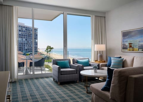 The Views Ocean View Suite 1 King | Living area | TV, Netflix, Hulu, streaming services