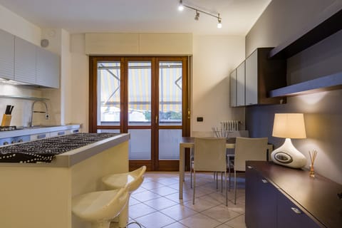 Classic Apartment | Living area | 32-inch flat-screen TV with digital channels, TV