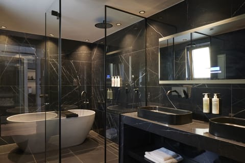 Teight Penthouse Suite | Bathroom | Rainfall showerhead, designer toiletries, hair dryer, bathrobes