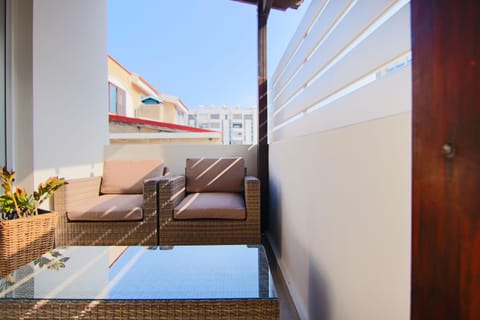 Luxury Apartment | Terrace/patio