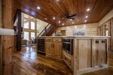 The island has a pull out microwave and cooler as well