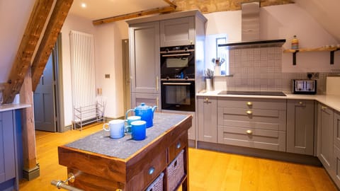 Kitchen, The Hayloft, Bolthole Retreats