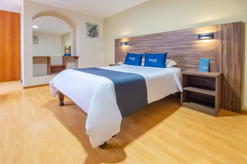 Superior Double Room | Hypo-allergenic bedding, free WiFi, bed sheets