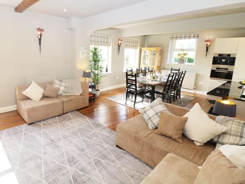 Cottage | Living room