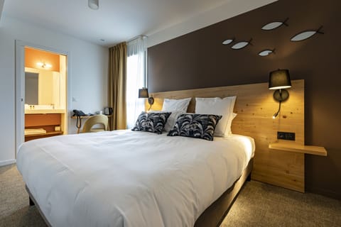 Standard Double Room | Premium bedding, in-room safe, free WiFi, bed sheets