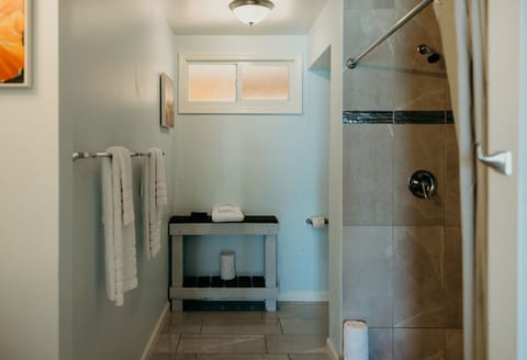 Superior Room, 1 King Bed, Ocean View, Beachfront | Bathroom | Shower, hair dryer, towels