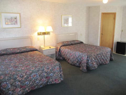 Standard Room, 2 Double Beds | Select Comfort beds, individually decorated, individually furnished