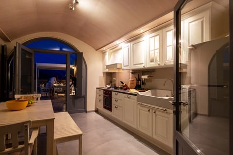 Luxury Villa (Elpiniki) | Private kitchen | Coffee/tea maker, toaster, cleaning supplies, dining tables