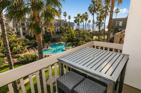 F306- Southern Shores