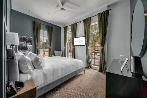 Luxury Room | Egyptian cotton sheets, premium bedding, pillowtop beds