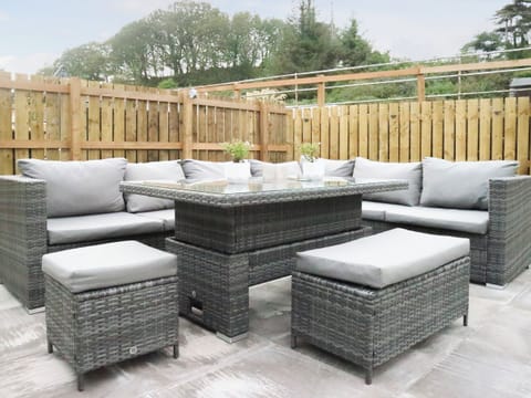 Outdoor eating area | Mote View Holidays- 2 Mote View, Mote View Holidays- 4 Mote View - Mote View Holidays, Sandhead, near Stranraer