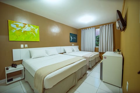 Superior Quadruple Room | Minibar, free WiFi, bed sheets