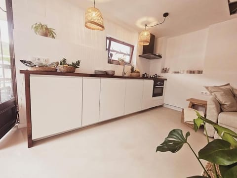 External Terrace Apartment | Private kitchen