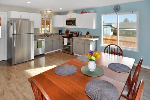 Fully equipped modern kitchen