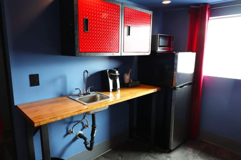 Studio, Kitchenette | Private kitchen