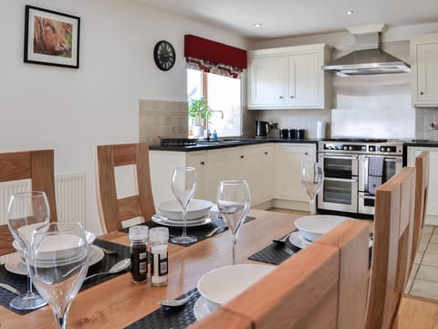 Kitchen/diner | The Byre @ Camp Douglas, Castle Douglas