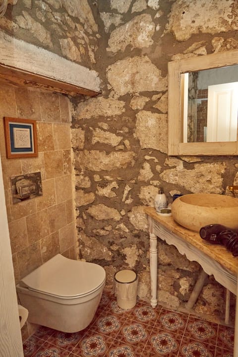 Standard Double Room | Premium bedding, individually decorated, free WiFi, bed sheets