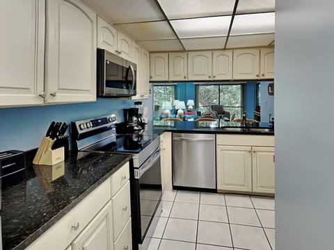 Condo, Multiple Beds, Balcony, Golf View (#1607 - No Pets Allowed) | Private kitchen | Full-size fridge, coffee/tea maker