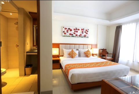 Premium Room | In-room safe, soundproofing, iron/ironing board, rollaway beds