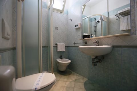 Superior Quadruple Room, Balcony | Bathroom | Shower, free toiletries, hair dryer, bidet