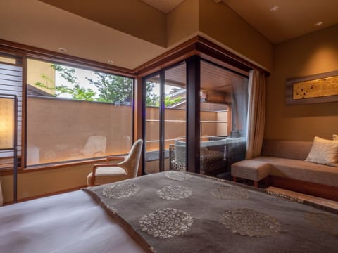 [Shijo Bettei Hotel]MIYABI Precious Double(2F), Non-Smoking | Down comforters, free WiFi, bed sheets