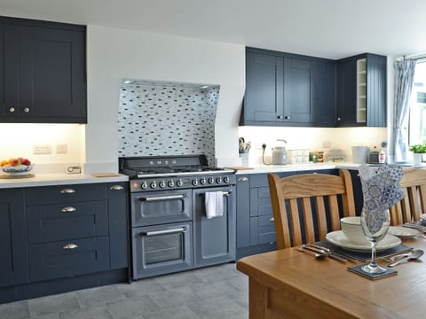 Kitchen/diner | 1 Beacon Cottage, Beacon Cottage