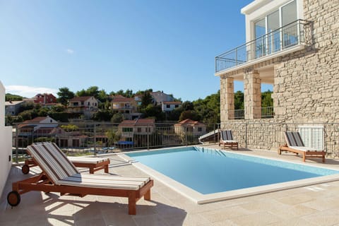 Holiday Home Swimming Pool
