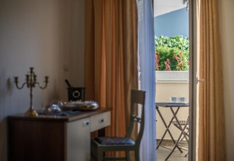 Deluxe Double Room | Terrace/patio