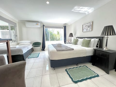 Superior Double Room with Private Bathroom | Premium bedding, pillowtop beds, individually decorated