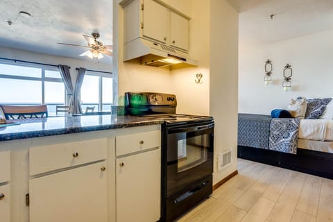 Cook up your favorites while watching the ocean.