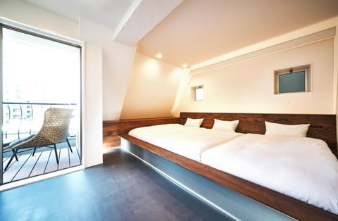 Superior Triple Room | Free WiFi, bed sheets