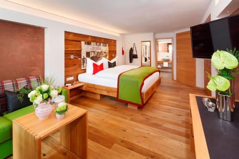 Premium bedding, minibar, in-room safe, individually decorated