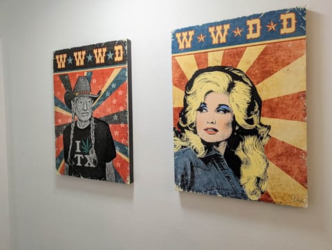 What exactly would Dolly & Willie do?