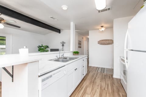 Open kitchen/living concept