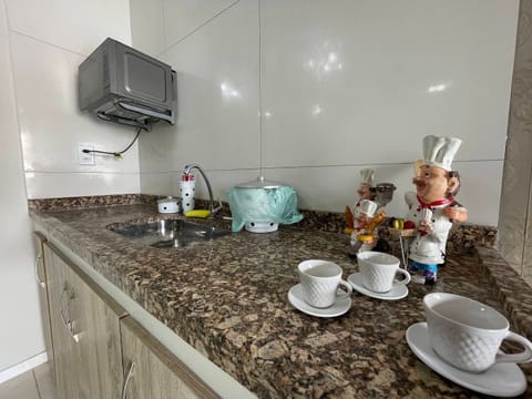 Suite | Private kitchen | Microwave, stovetop, toaster, blender