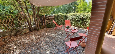 Plant, Furniture, Table, Chair, Outdoor Table, Outdoor Furniture, Tree, Wood, Shade, Grass