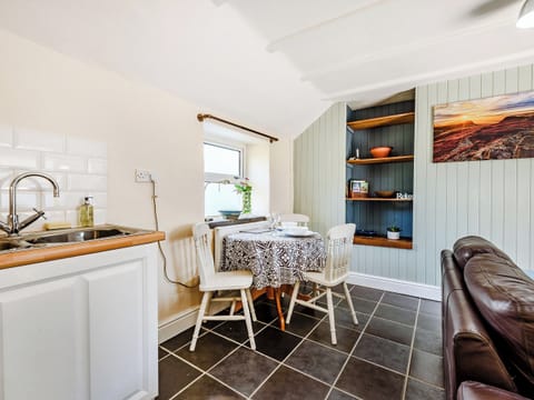 Dining Area | Studio Cottage, Treffynnon