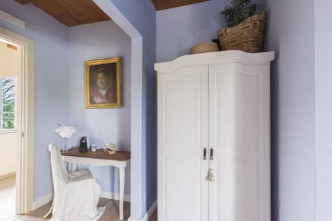 Superior Double Room | In-room safe, desk, free WiFi, bed sheets