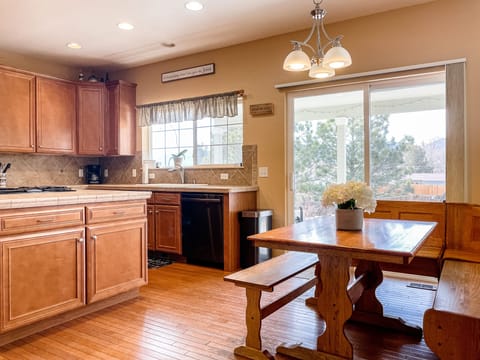Large Kitchen with a fully stocked kitchen