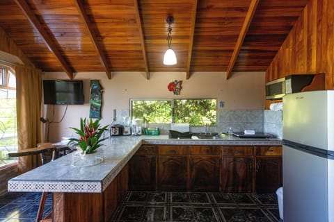 Family Cabin | Private kitchen