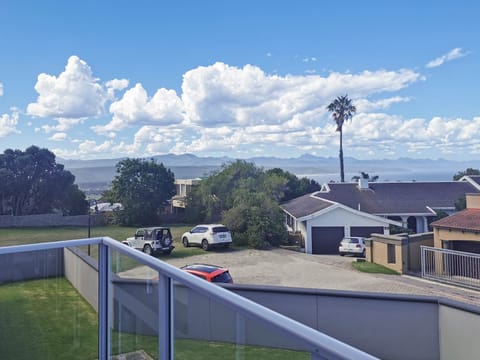 Family House | Terrace/patio