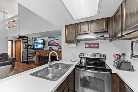 Apartment (3 Bedrooms) | Exterior