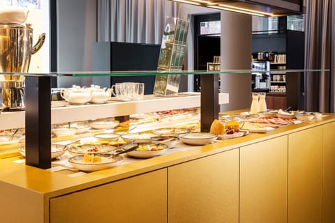 Daily buffet breakfast (EUR 22 per person)