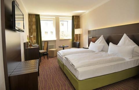 Standard Twin Room | In-room safe, free WiFi, bed sheets