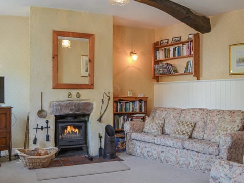 Sitting room | Old Saddlers Cottage, Ireby, Bassenthwaite