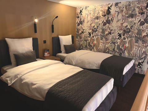 Family Quadruple Room | Premium bedding, in-room safe, desk, laptop workspace